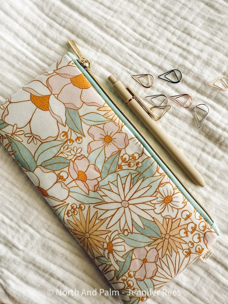 Janis Medium Pouch