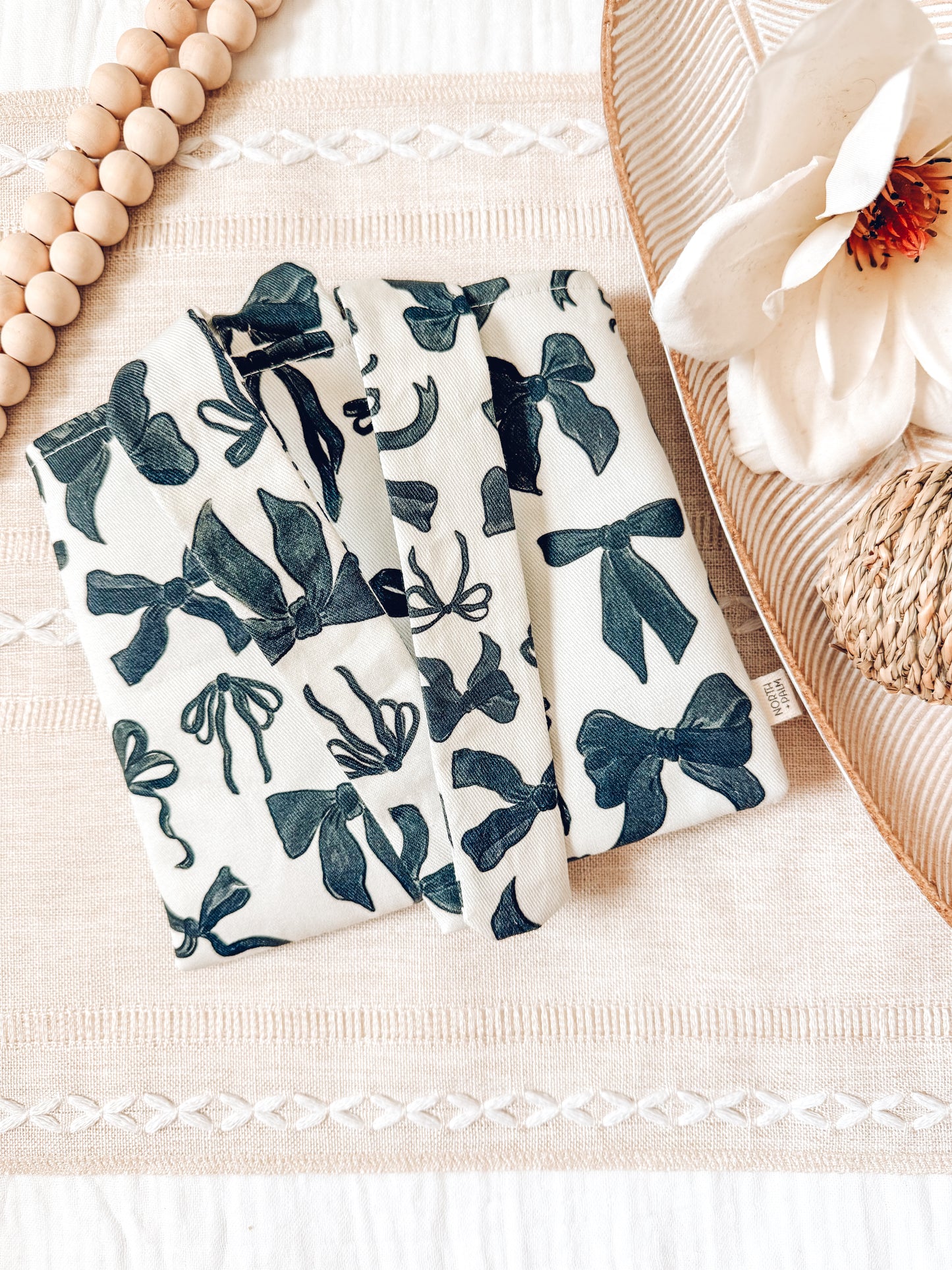 Natalie Black Bows E-Reader Sleeve