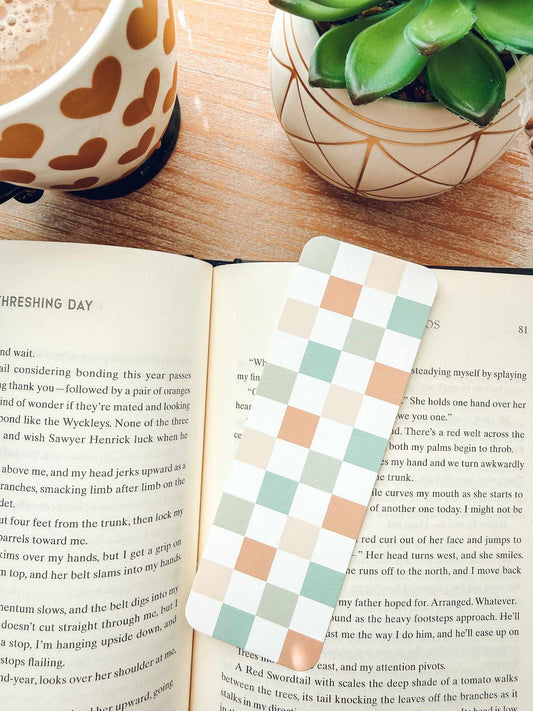 Pebble Checkered Bookmark