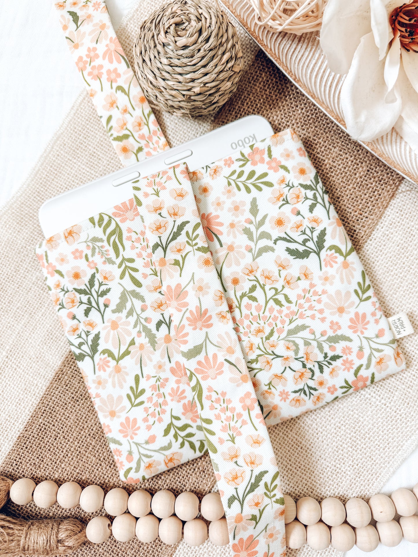 Eloise Wildflower E-Reader Sleeve | Cushioned Kindle & Kobo Cover | Handmade Book Lover Gift